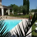 Les D'hotes D'eloise, Piscine Privee Aramon
