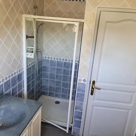 Les D'hôtes D'eloïse, Piscine Privée Сasa de vacaciones