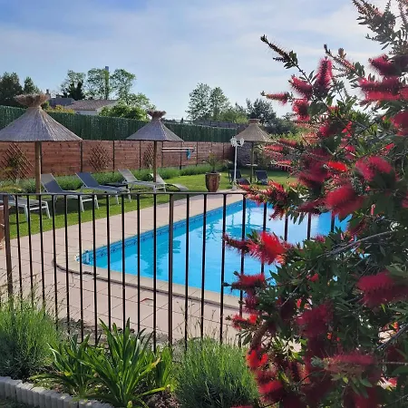 Les D'hotes D'eloise, Piscine Privee