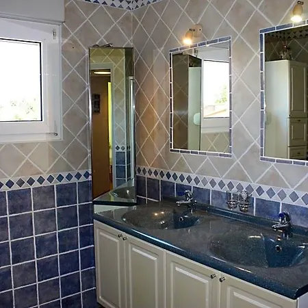 Сasa de vacaciones Les D'hôtes D'eloïse, Piscine Privée *