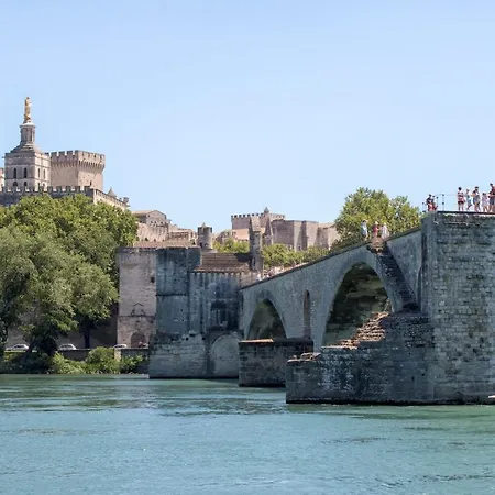 Les D'hotes D'eloise, Piscine Privee Aramon