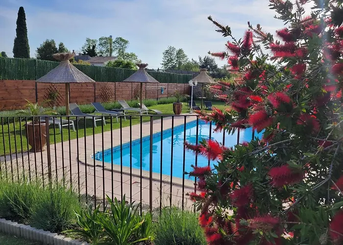 Les D'hotes D'eloise, Piscine Privee