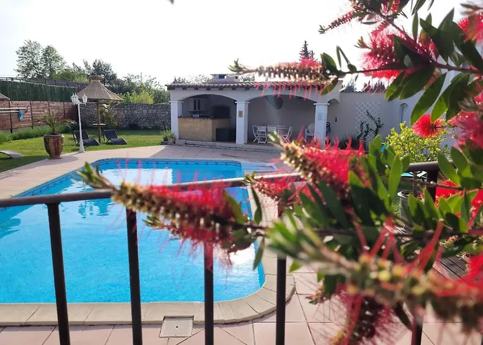 بيت للعطل Les D'hotes D'eloise, Piscine Privee Aramon